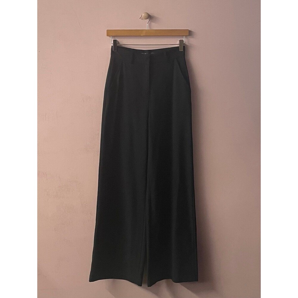 Boohoo Black Wide Leg High Waisted Pants Size 4 GUC